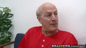 A man fucked a girl with big natural