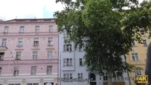 The couple agreed to have sex on camera