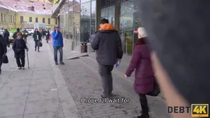 A beautiful woman fucks to settle her