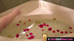 Amateur lesbian couple gets hot and