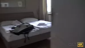 Actor came to the luxurious suite for a