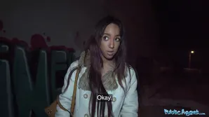 A babe agreed to expose herself in the