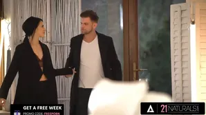 Hot skinny teen Alyssa Gift in