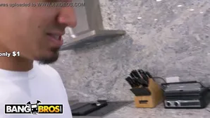 Pervert guy secretly watched Skyla Novea