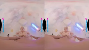 Blonde beauty Dee Williams in sensual