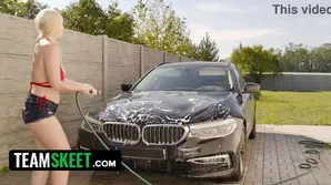 Rich bitch gets her body washed and