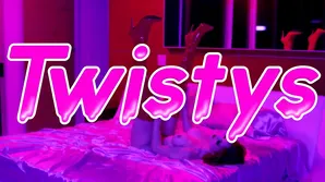 Babes have an oily and sensual fun